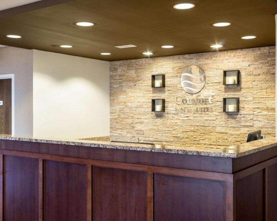 Comfort Inn & Suites Watford City מראה חיצוני תמונה