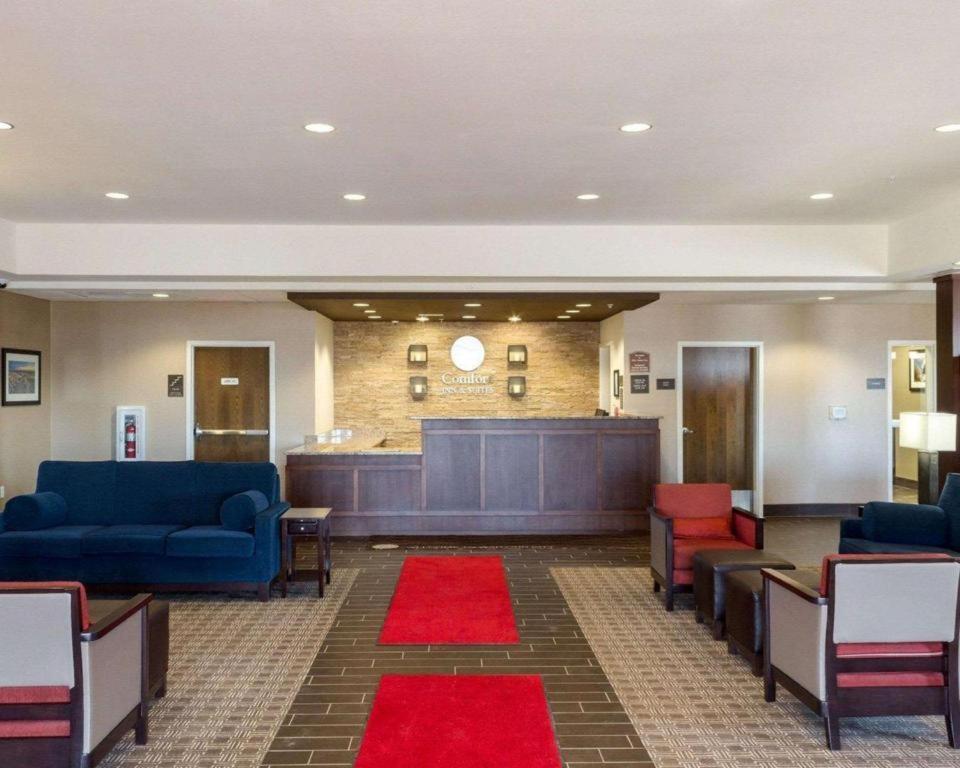 Comfort Inn & Suites Watford City מראה חיצוני תמונה